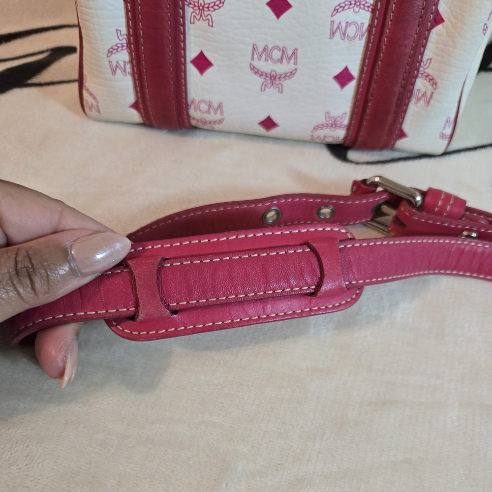 💯 Authentic MCM Boston Handbag (Pink and White) - Picture 11 of 15
